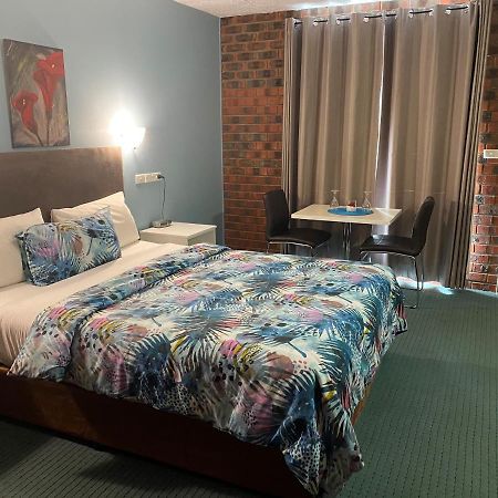 Zero Inn Motel Nhill Dış mekan fotoğraf